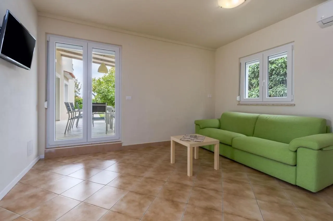 Exclusive 4 Bedroom Villa Alex In Porec With Private Pool, Garden And Parking
